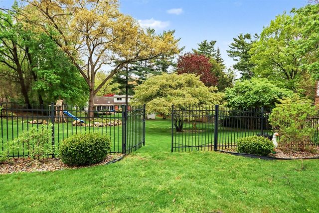 4319 Bronson Boulevard, Kalamazoo, MI 49008