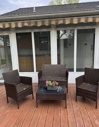 4319 Bronson Boulevard, Kalamazoo, MI 49008
