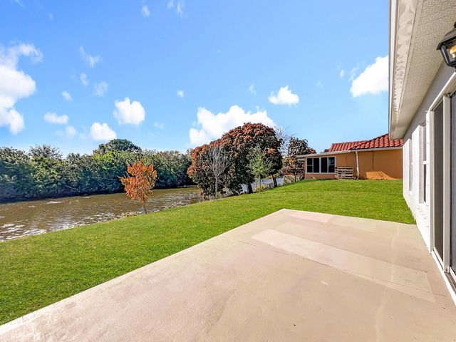 1390 Schumann Drive, Sebastian, FL 32958