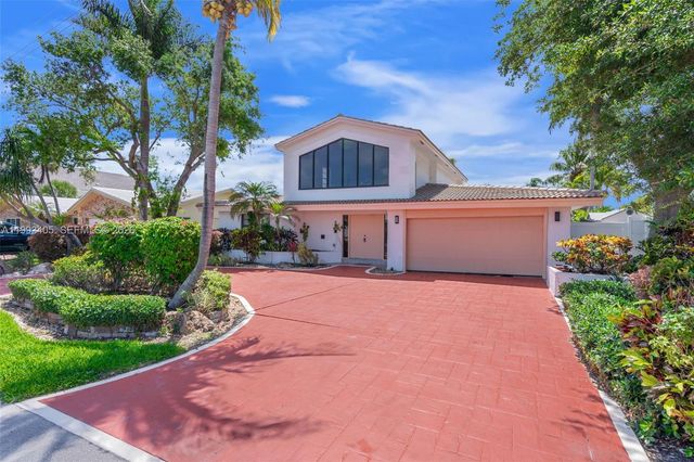 2858 NE 33rd St, Lighthouse Point, FL 33064