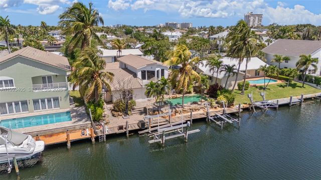 2858 NE 33rd St, Lighthouse Point, FL 33064