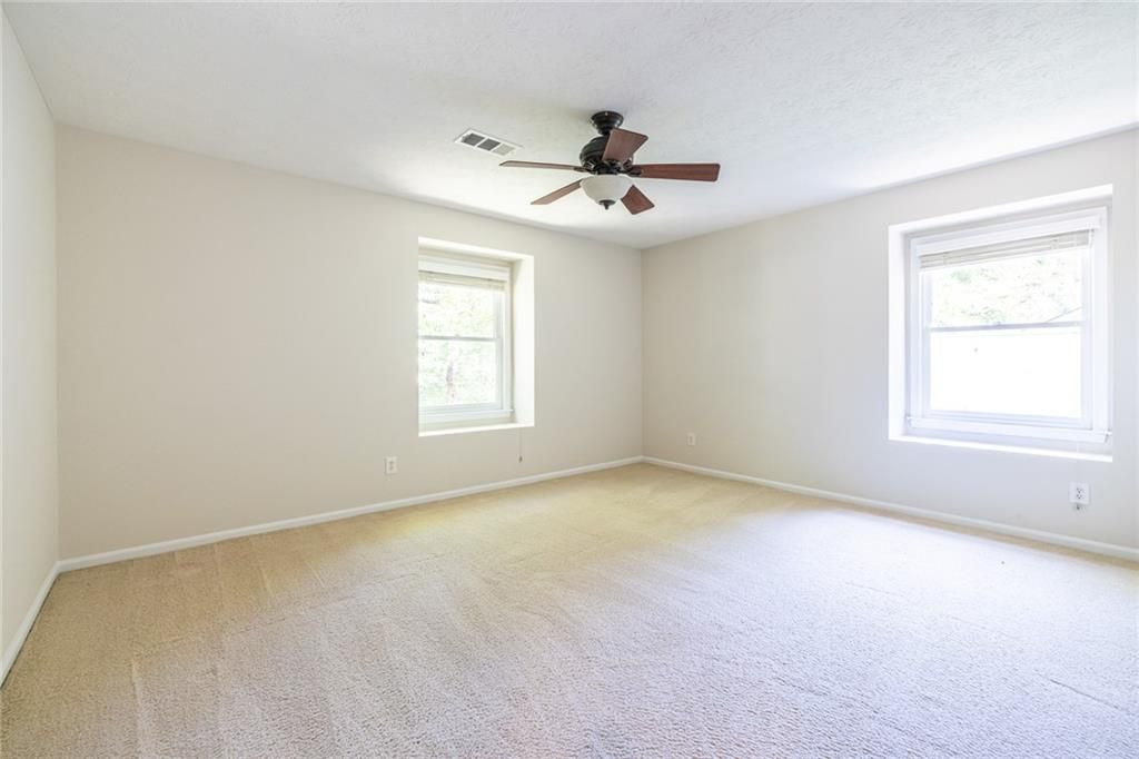 Image 27 of property listing at 2483 Greenglade Road NE, Atlanta, GA 30345
