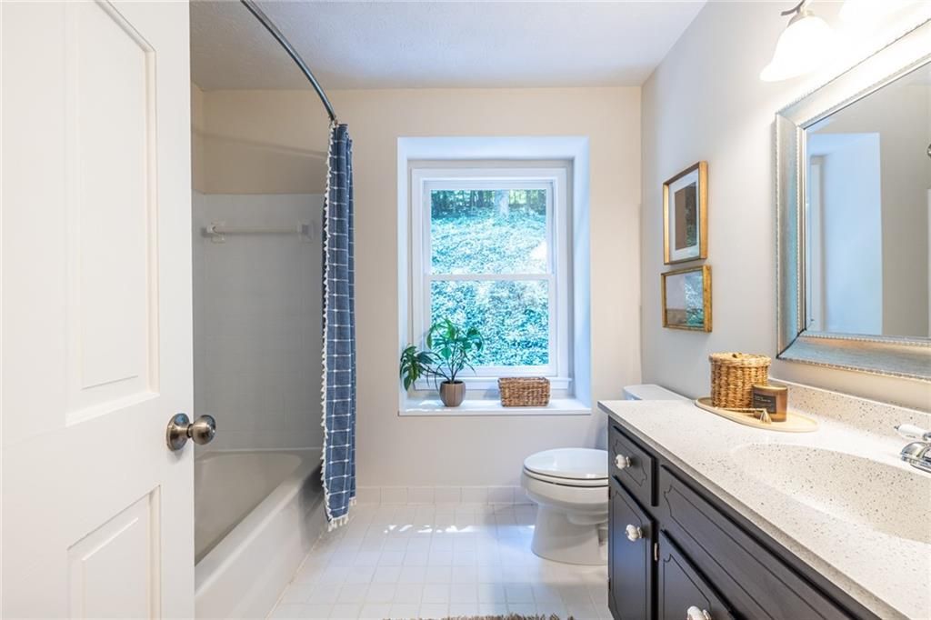 Image 30 of property listing at 2483 Greenglade Road NE, Atlanta, GA 30345