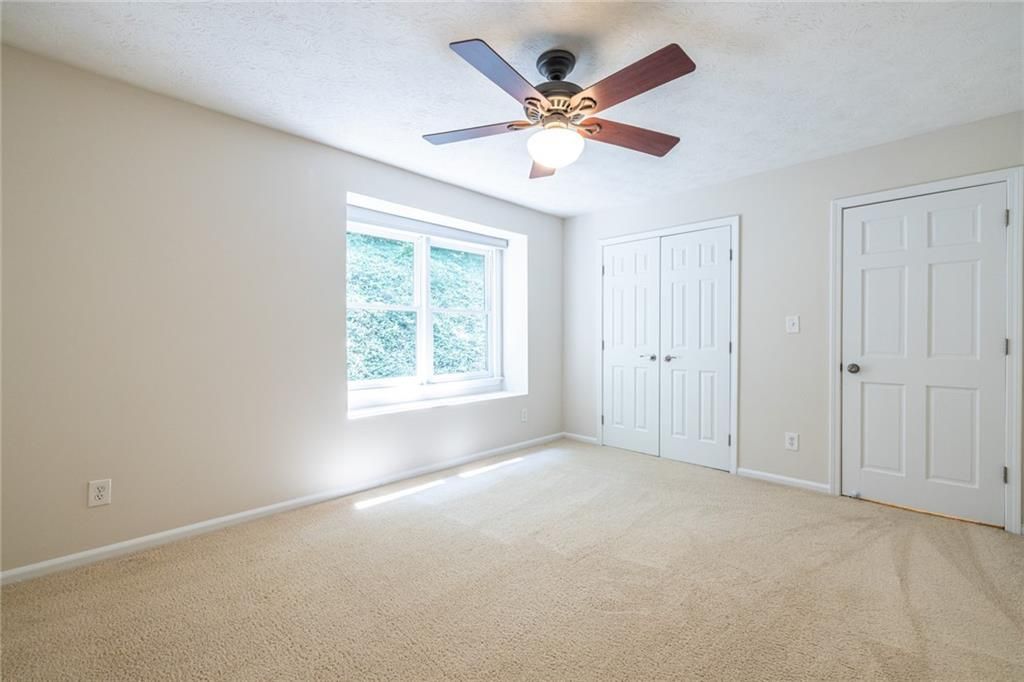 Image 31 of property listing at 2483 Greenglade Road NE, Atlanta, GA 30345
