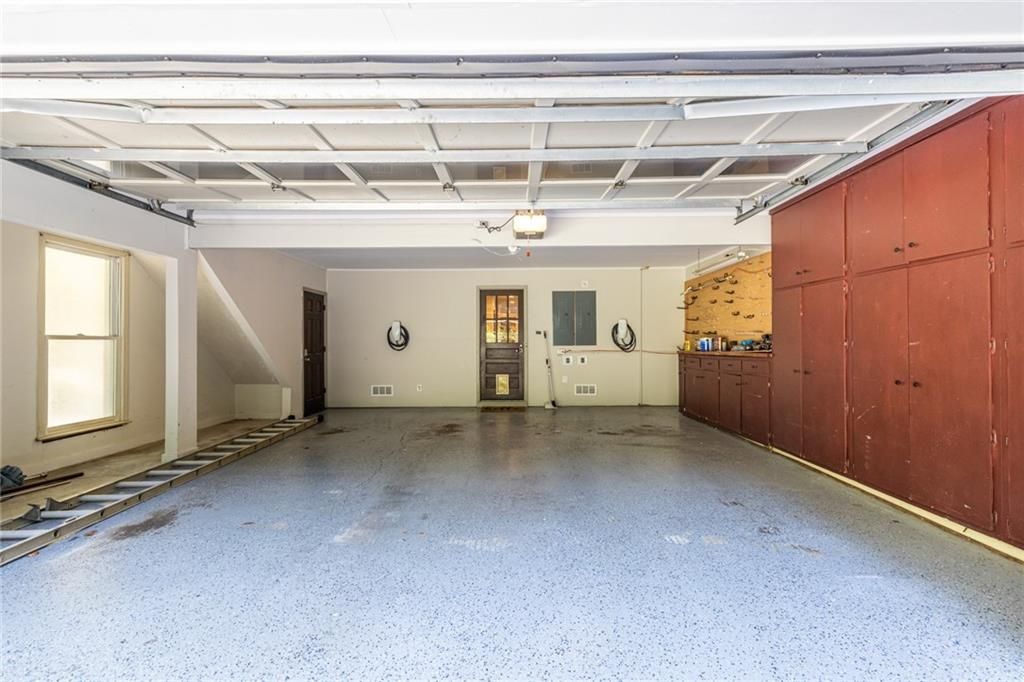 Image 43 of property listing at 2483 Greenglade Road NE, Atlanta, GA 30345