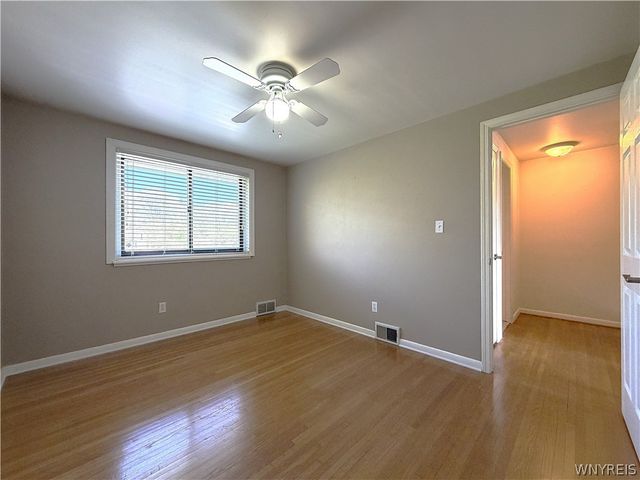 221 Greenmeadow Drive, West Seneca, NY 14224