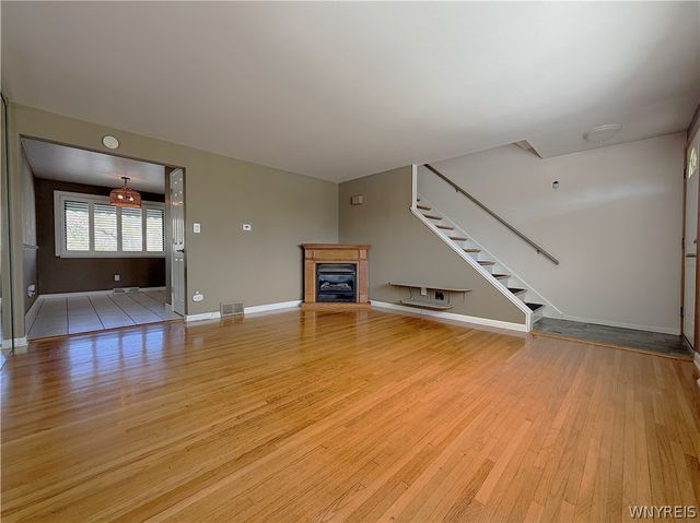 221 Greenmeadow Drive, West Seneca, NY 14224