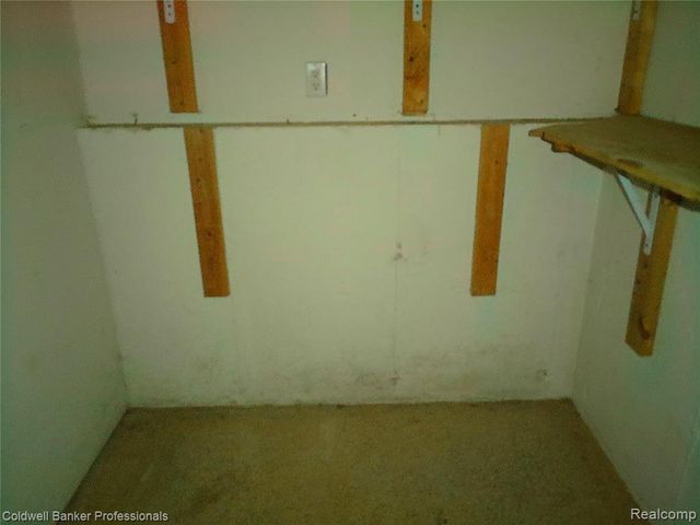 3225 Oakridge Drive, Highland, MI 48356
