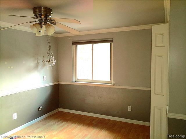 3225 Oakridge Drive, Highland, MI 48356