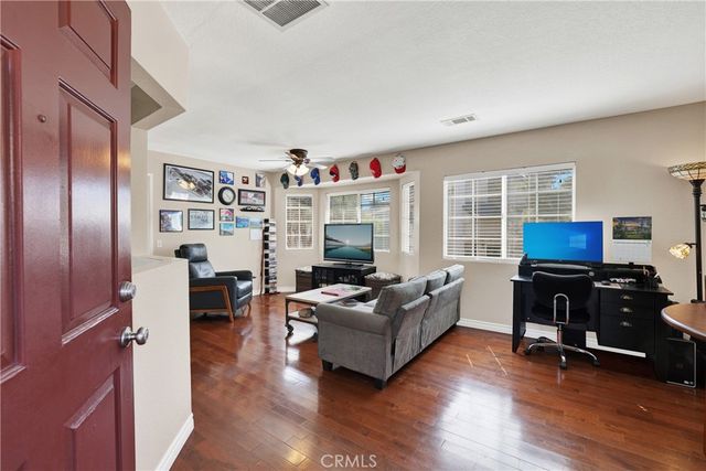 26075 Saratoga Avenue 129, Laguna Hills, CA 92653