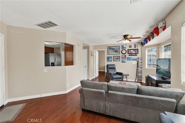 26075 Saratoga Avenue 129, Laguna Hills, CA 92653