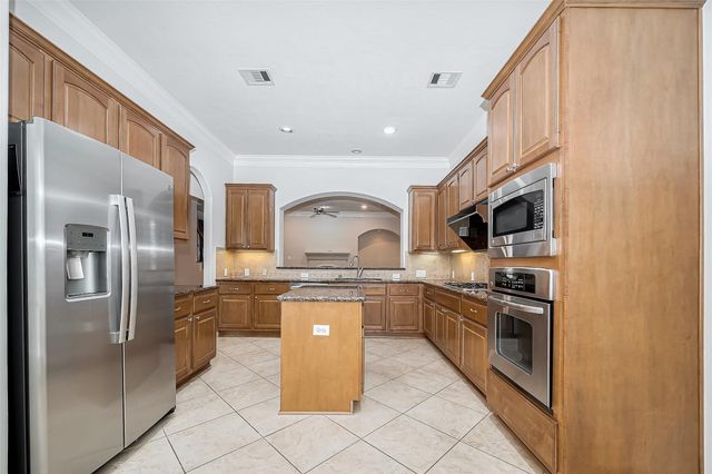 1522 Olive Park, Houston, TX 77077