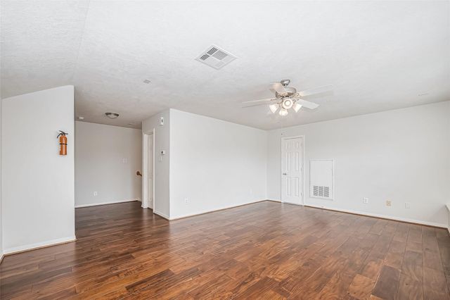 1522 Olive Park, Houston, TX 77077