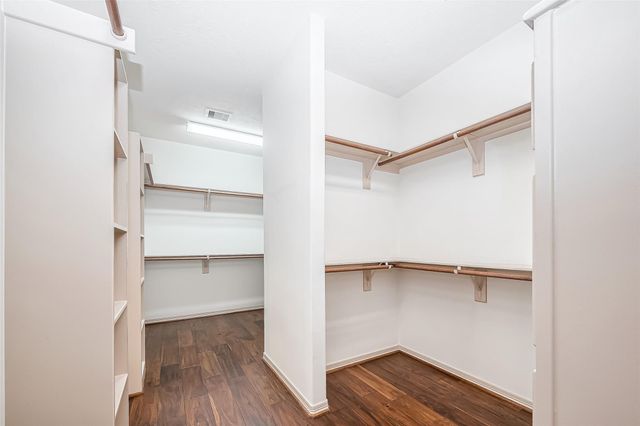 1522 Olive Park, Houston, TX 77077