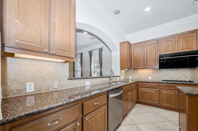 1522 Olive Park, Houston, TX 77077