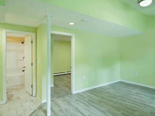9 COUNTY Street, Seekonk, MA 02771