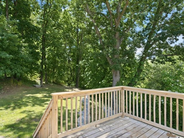 9 COUNTY Street, Seekonk, MA 02771