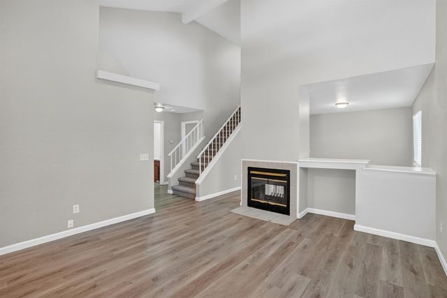 167 Creekside Cir, Sacramento, CA 95823