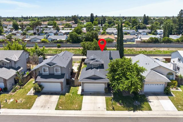 167 Creekside Cir, Sacramento, CA 95823