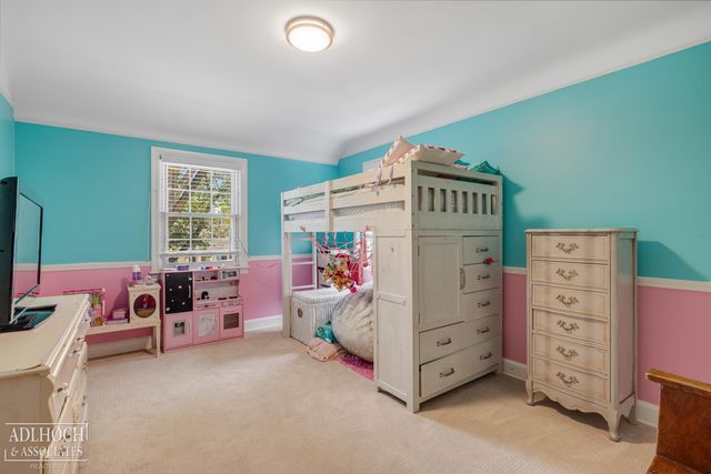 423 Moran Road, Grosse Pointe Farms, MI 48236