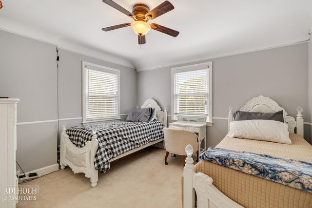 423 Moran Road, Grosse Pointe Farms, MI 48236