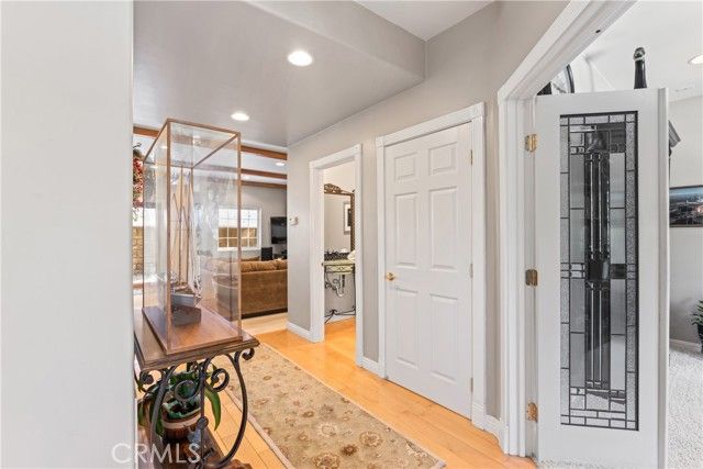 197 Massive Road, Lake Arrowhead, CA 92317