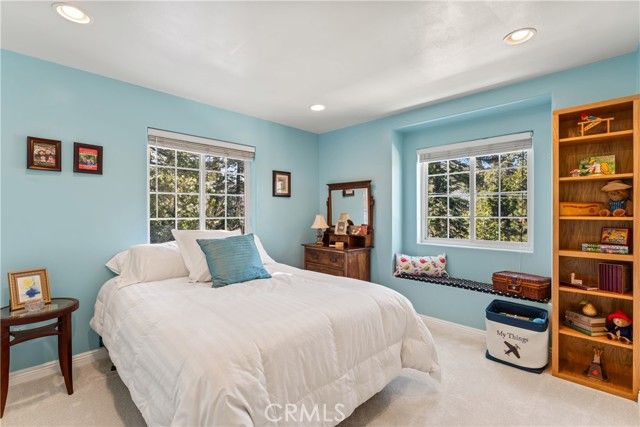 197 Massive Road, Lake Arrowhead, CA 92317