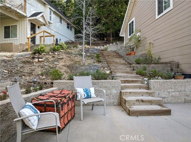 197 Massive Road, Lake Arrowhead, CA 92317