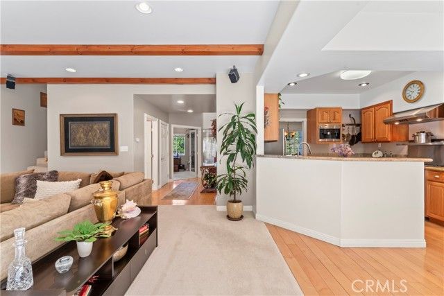 197 Massive Road, Lake Arrowhead, CA 92317