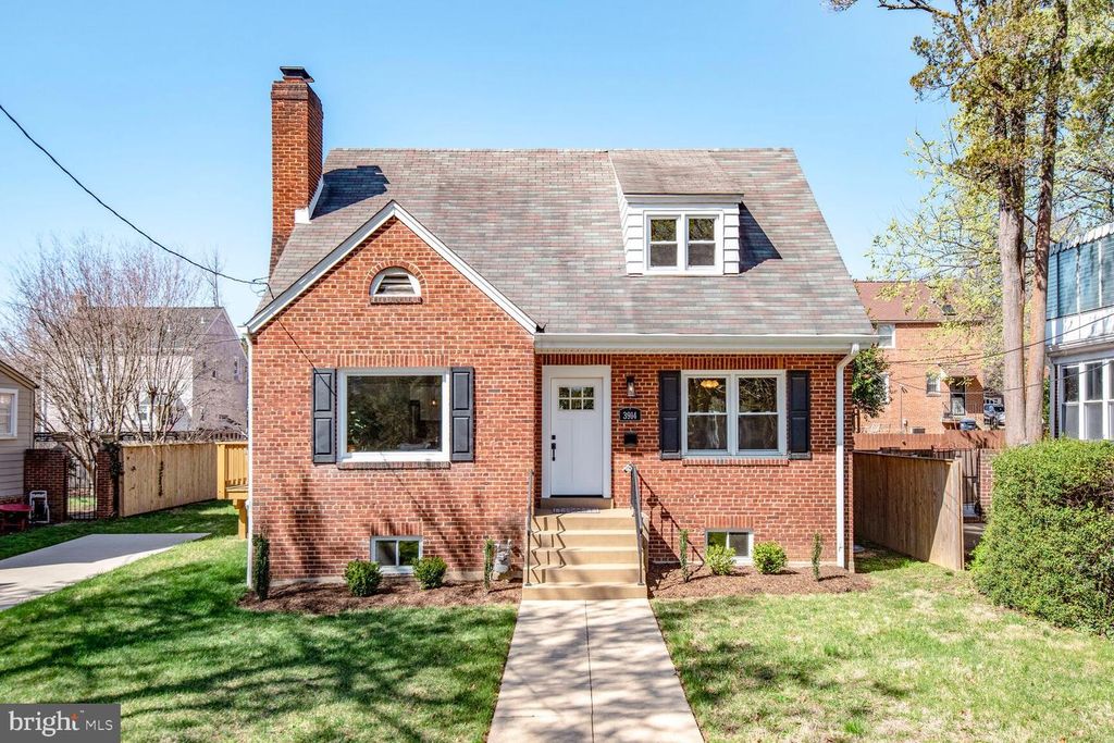 3914 18TH ST NE, Washington, DC 20018