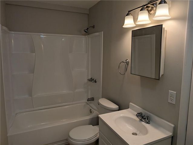 5582 Mulberry Street, Flowery Branch, GA 30542