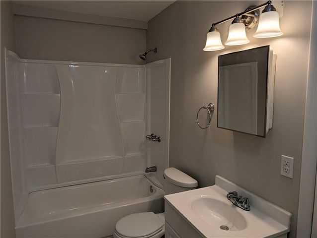 5582 Mulberry Street, Flowery Branch, GA 30542