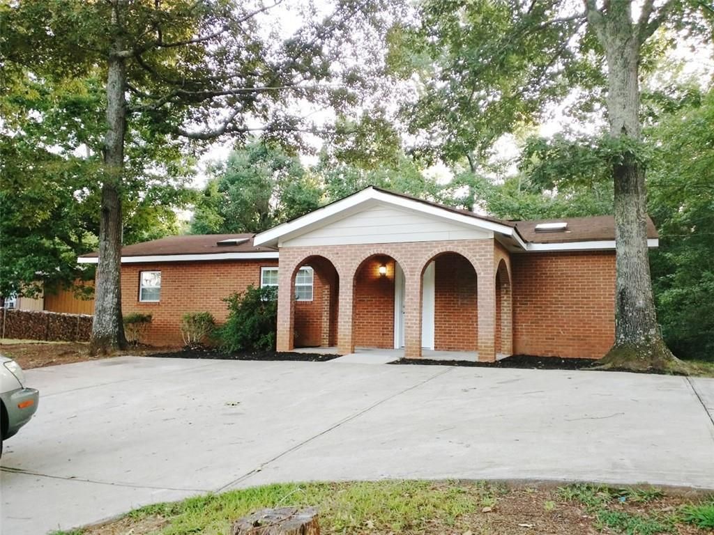 5582 Mulberry Street, Flowery Branch, GA 30542