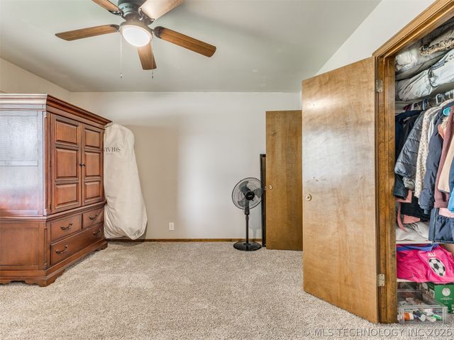 4919 S 94th East Place, Tulsa, OK 74145