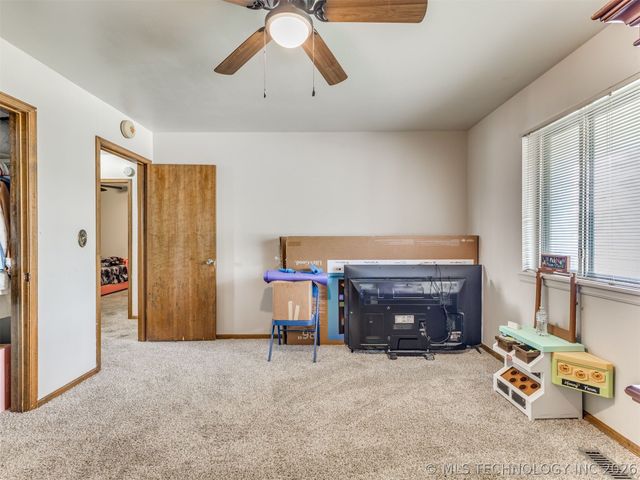 4919 S 94th East Place, Tulsa, OK 74145