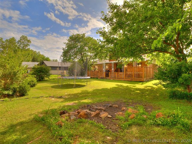 4919 S 94th East Place, Tulsa, OK 74145