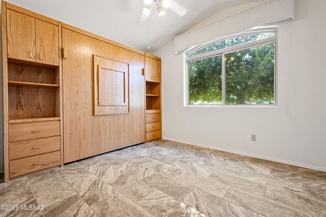 8563 S Dubloon Way, Tucson, AZ 85756