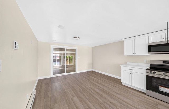 69 Wolcott Ave, Dartmouth, MA 02747