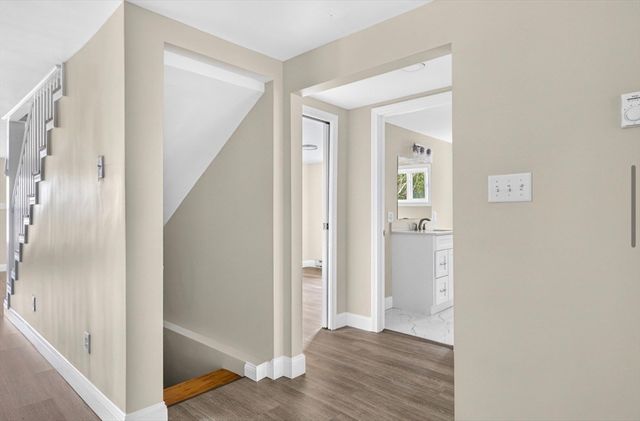 69 Wolcott Ave, Dartmouth, MA 02747