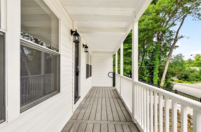 69 Wolcott Ave, Dartmouth, MA 02747