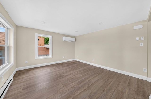 69 Wolcott Ave, Dartmouth, MA 02747