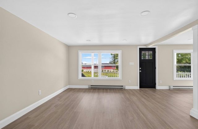 69 Wolcott Ave, Dartmouth, MA 02747
