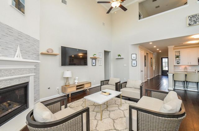 3462 Cabernet Shores Drive, Fulshear, TX 77441