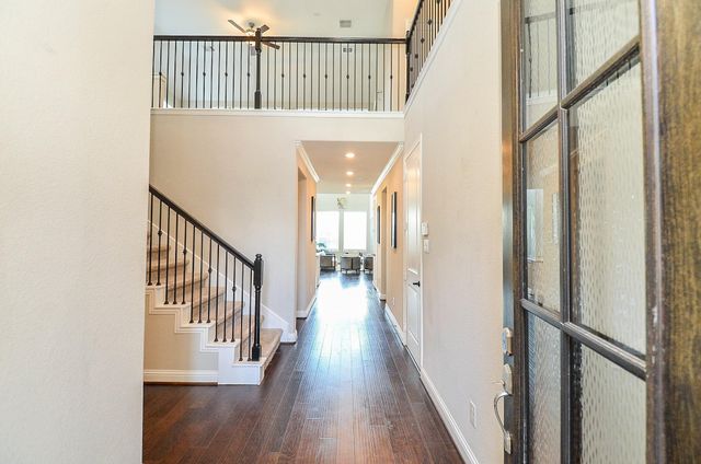 3462 Cabernet Shores Drive, Fulshear, TX 77441