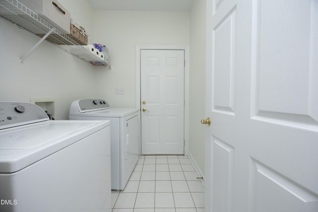 8524 Bermondsey Market Way, Wake Forest, NC 27587
