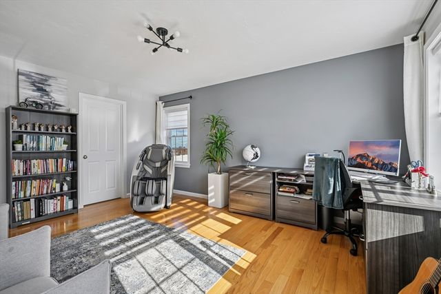 43 Gedney Dr, Peabody, MA 01960