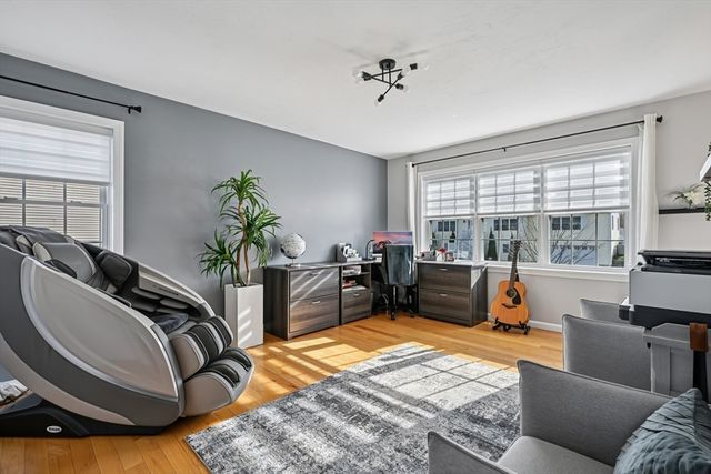 43 Gedney Dr, Peabody, MA 01960