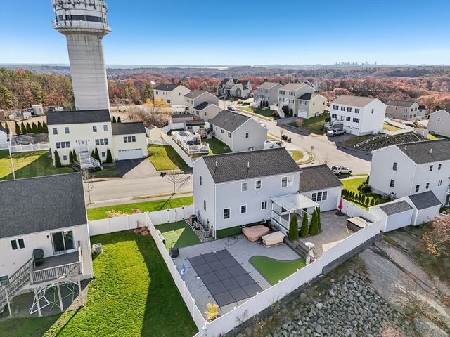 43 Gedney Dr, Peabody, MA 01960