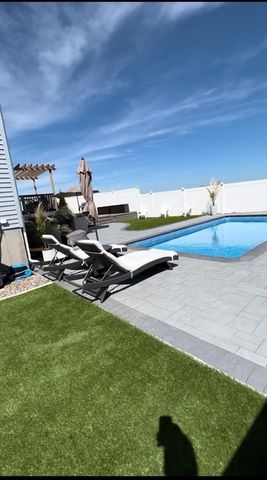 43 Gedney Dr, Peabody, MA 01960