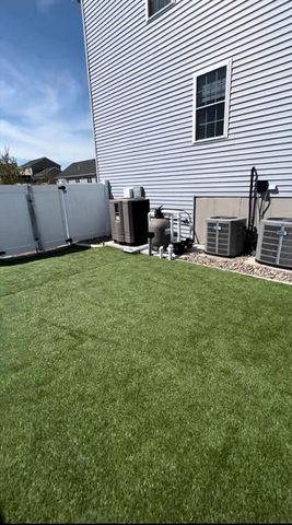 43 Gedney Dr, Peabody, MA 01960